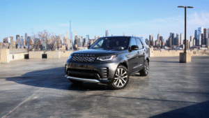 Land Rover Discovery 2023 - Image 3